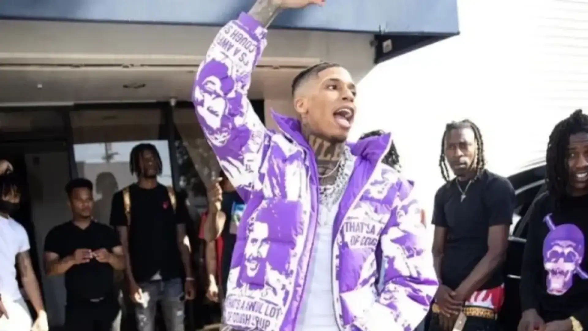 68f1eb58fdd827edffeaf330